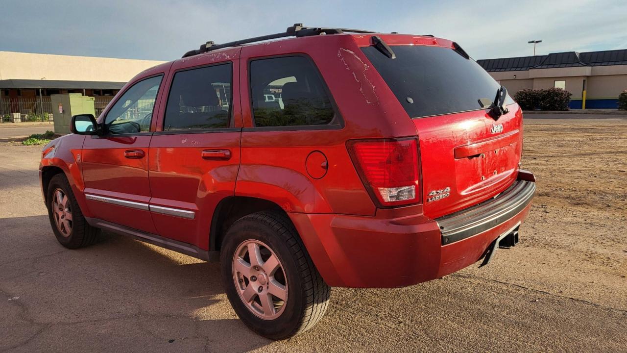 2010 JEEP GRAND CHEROKEE LAREDO photo 3