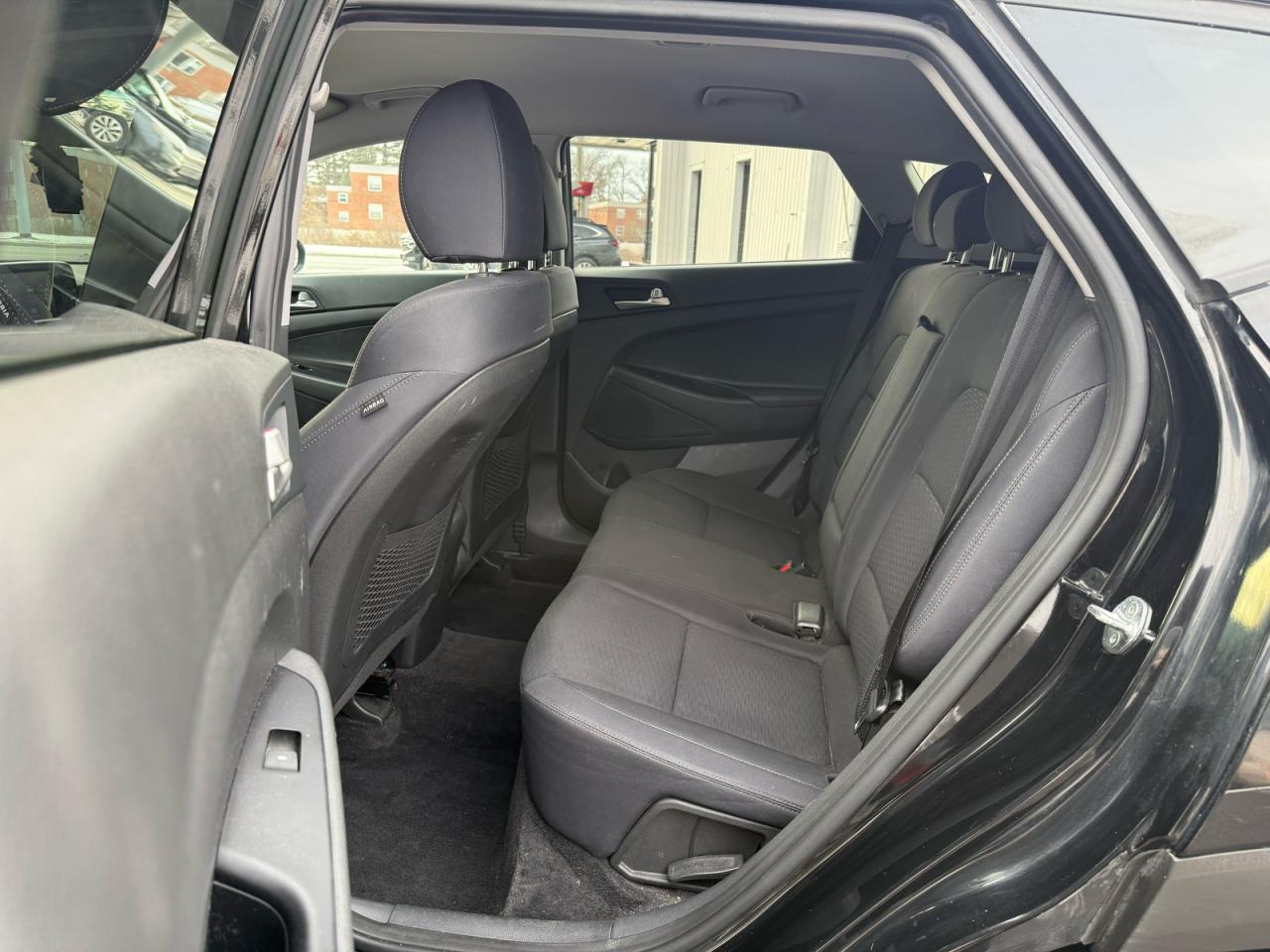 2021 HYUNDAI TUCSON SE photo 12