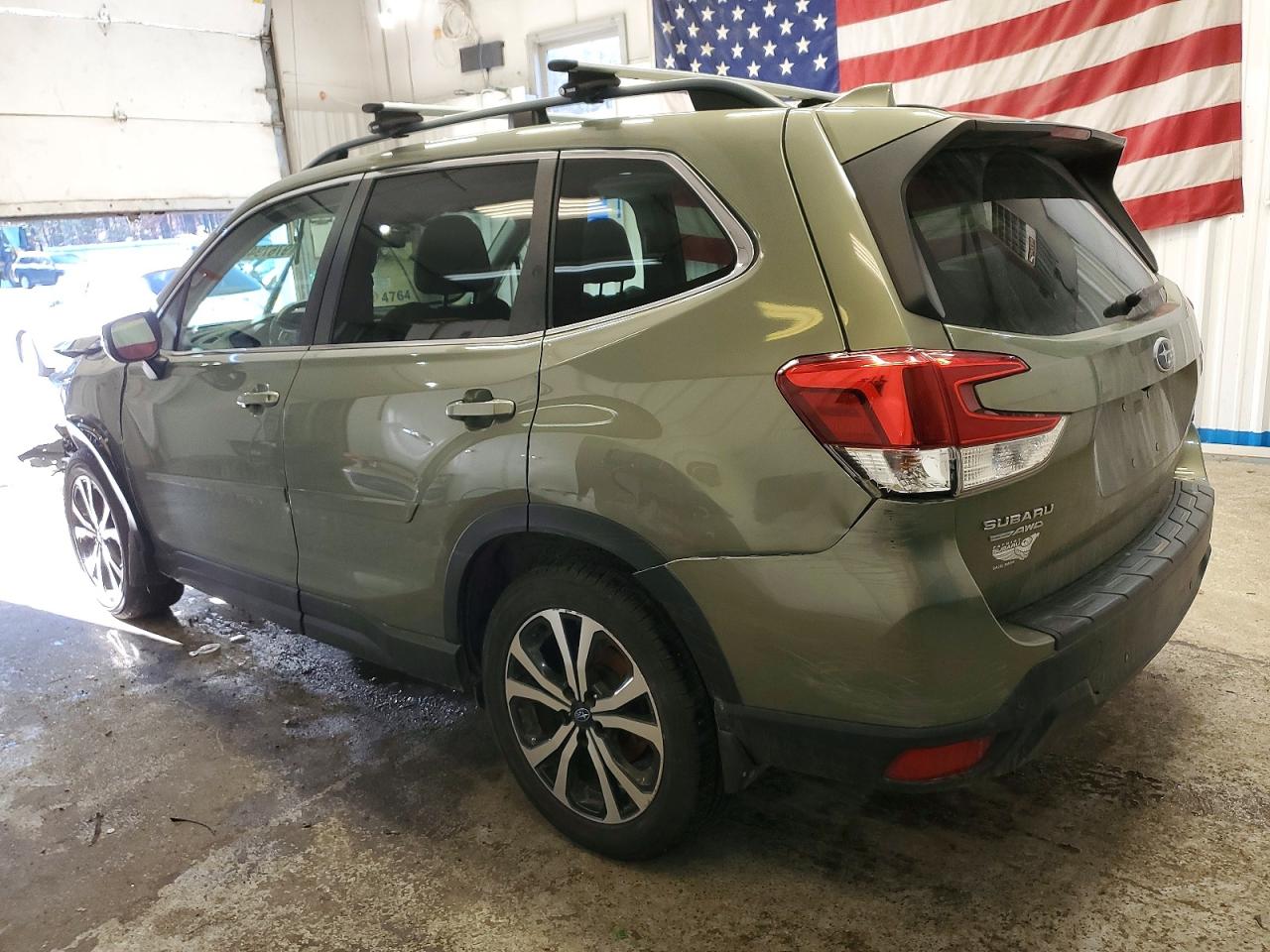 2019 SUBARU FORESTER LIMITED photo 2