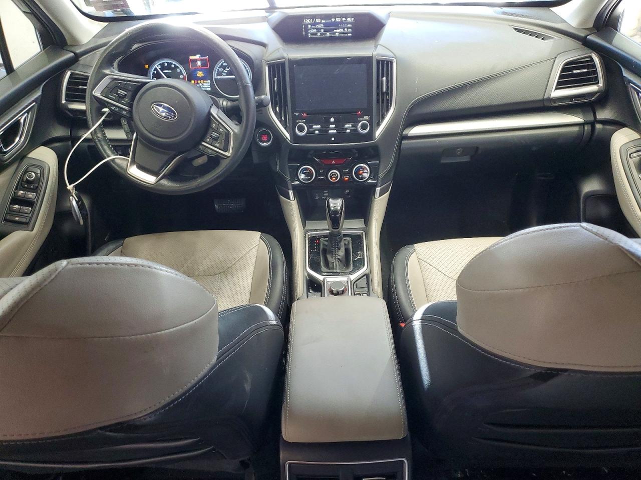 2019 SUBARU FORESTER LIMITED photo 8