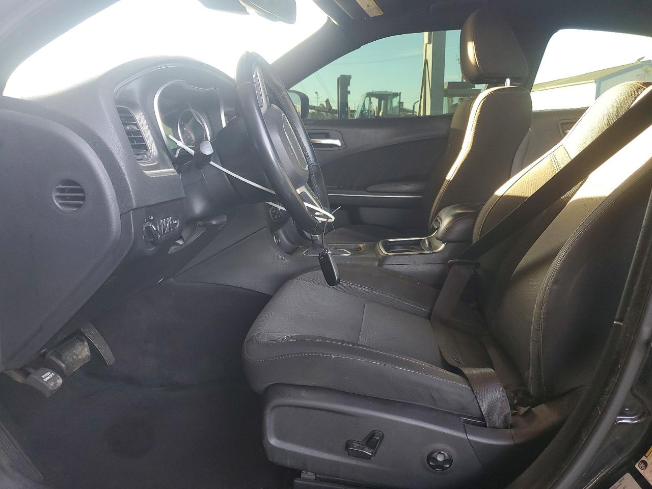 2016 DODGE CHARGER SXT photo 7
