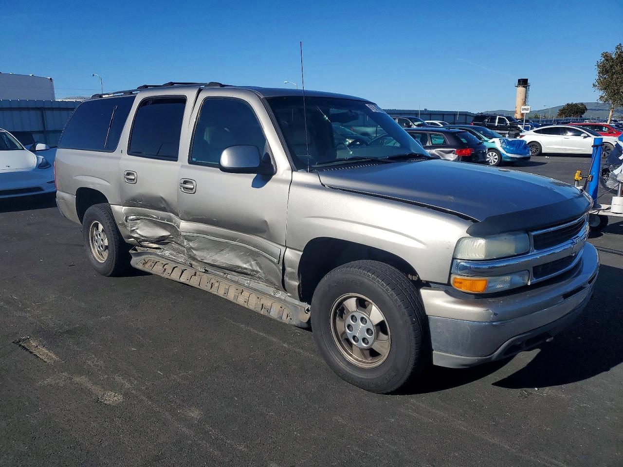 2001 CHEVROLET SUBURBAN K1500 photo 4