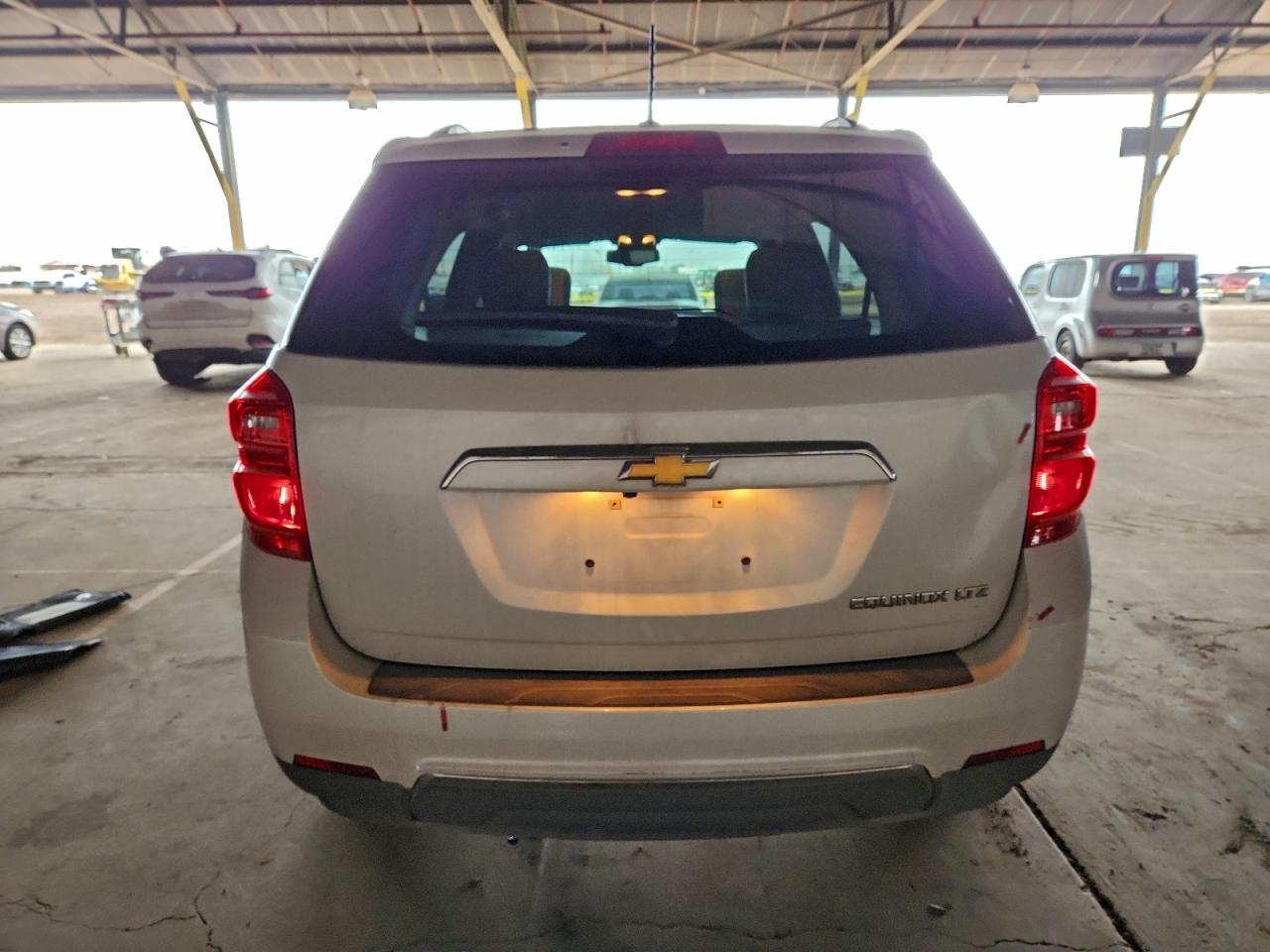 2016 CHEVROLET EQUINOX LTZ photo 6