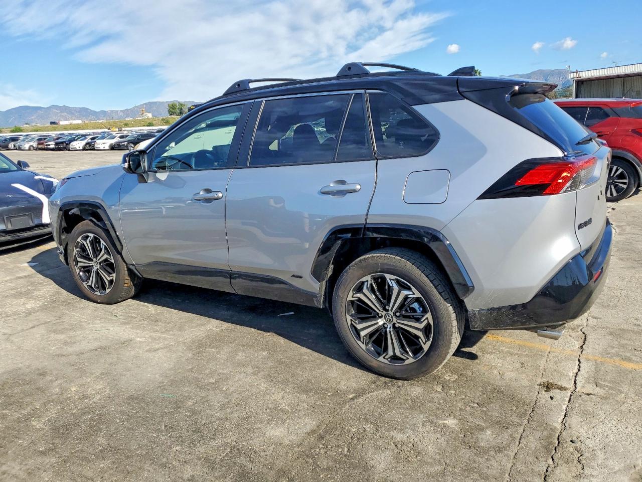 2025 TOYOTA RAV4 photo 2