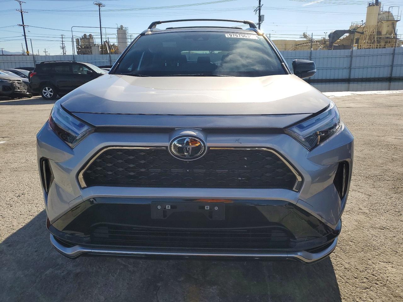 2025 TOYOTA RAV4 photo 5