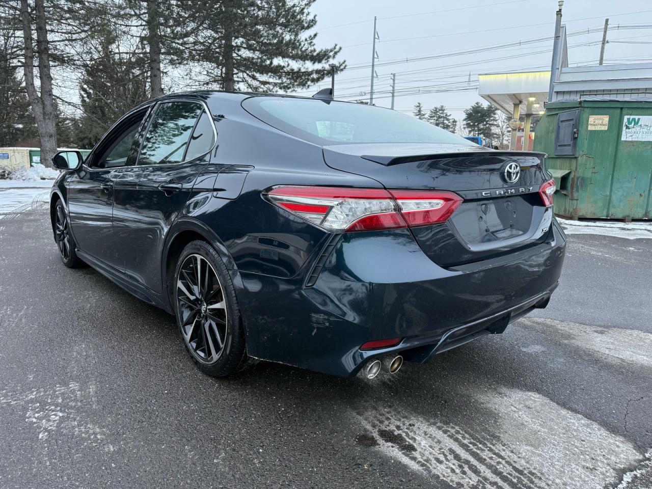 2019 TOYOTA CAMRY XSE photo 3