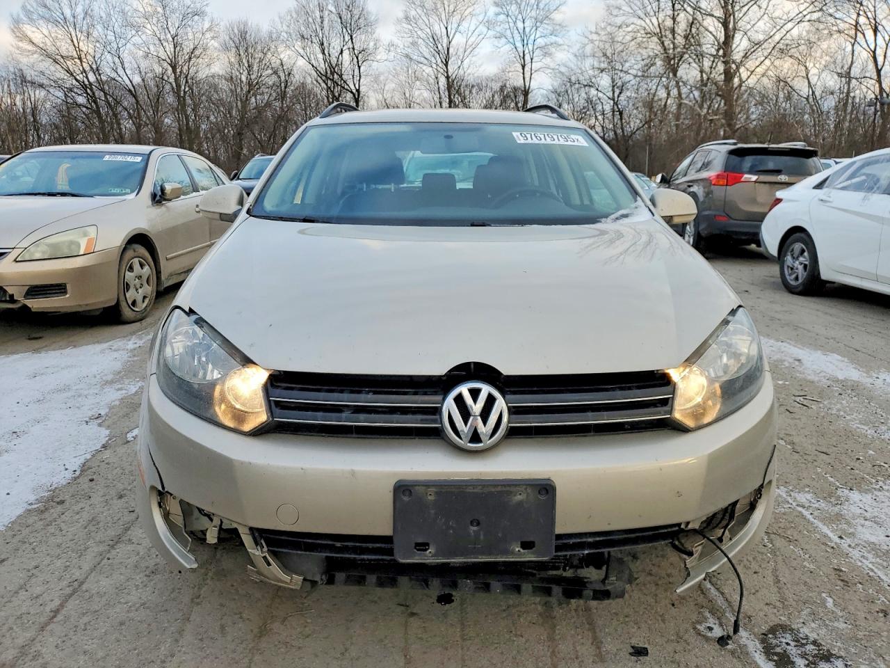 2013 VOLKSWAGEN JETTA S photo 5