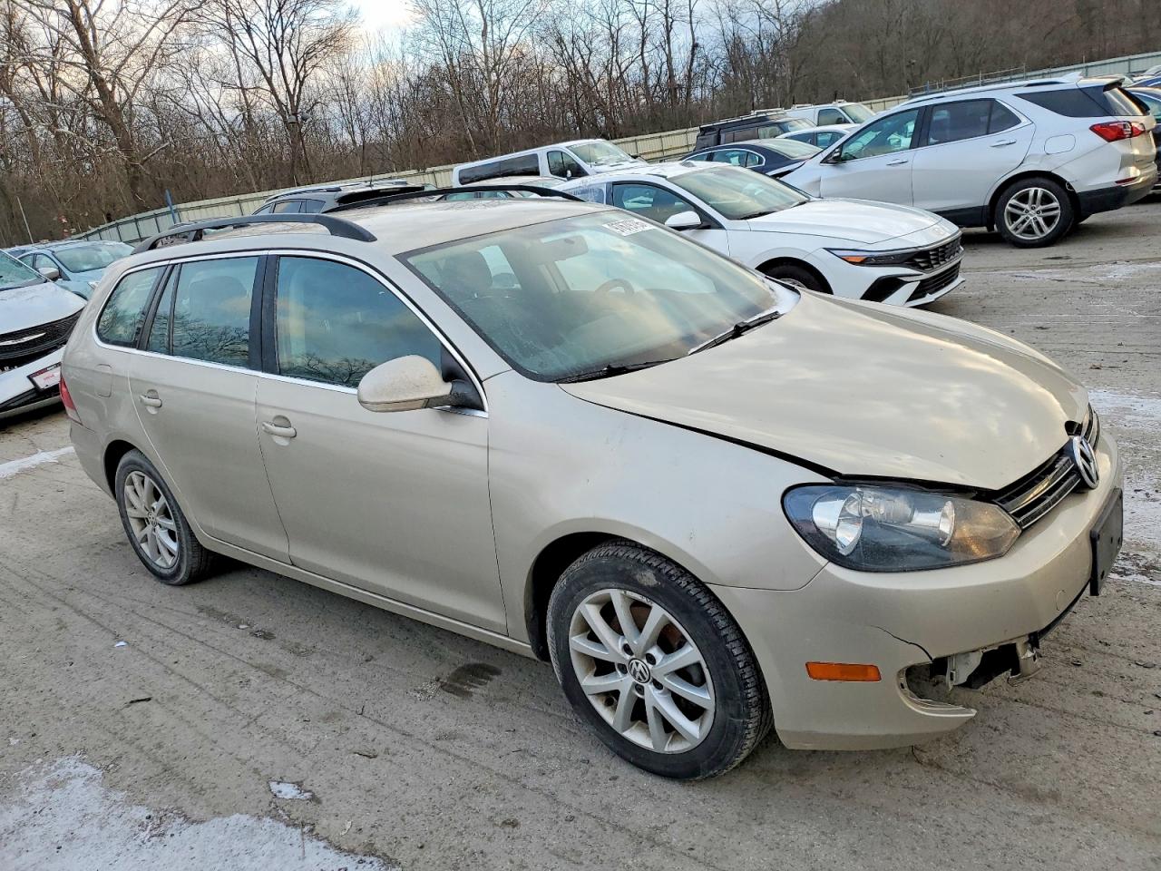 2013 VOLKSWAGEN JETTA S photo 4