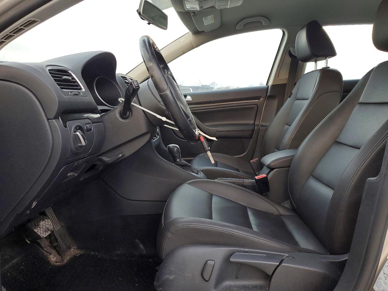 2013 VOLKSWAGEN JETTA S photo 7