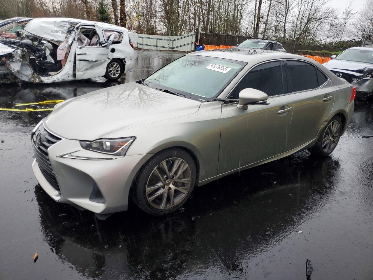 2018 LEXUS IS