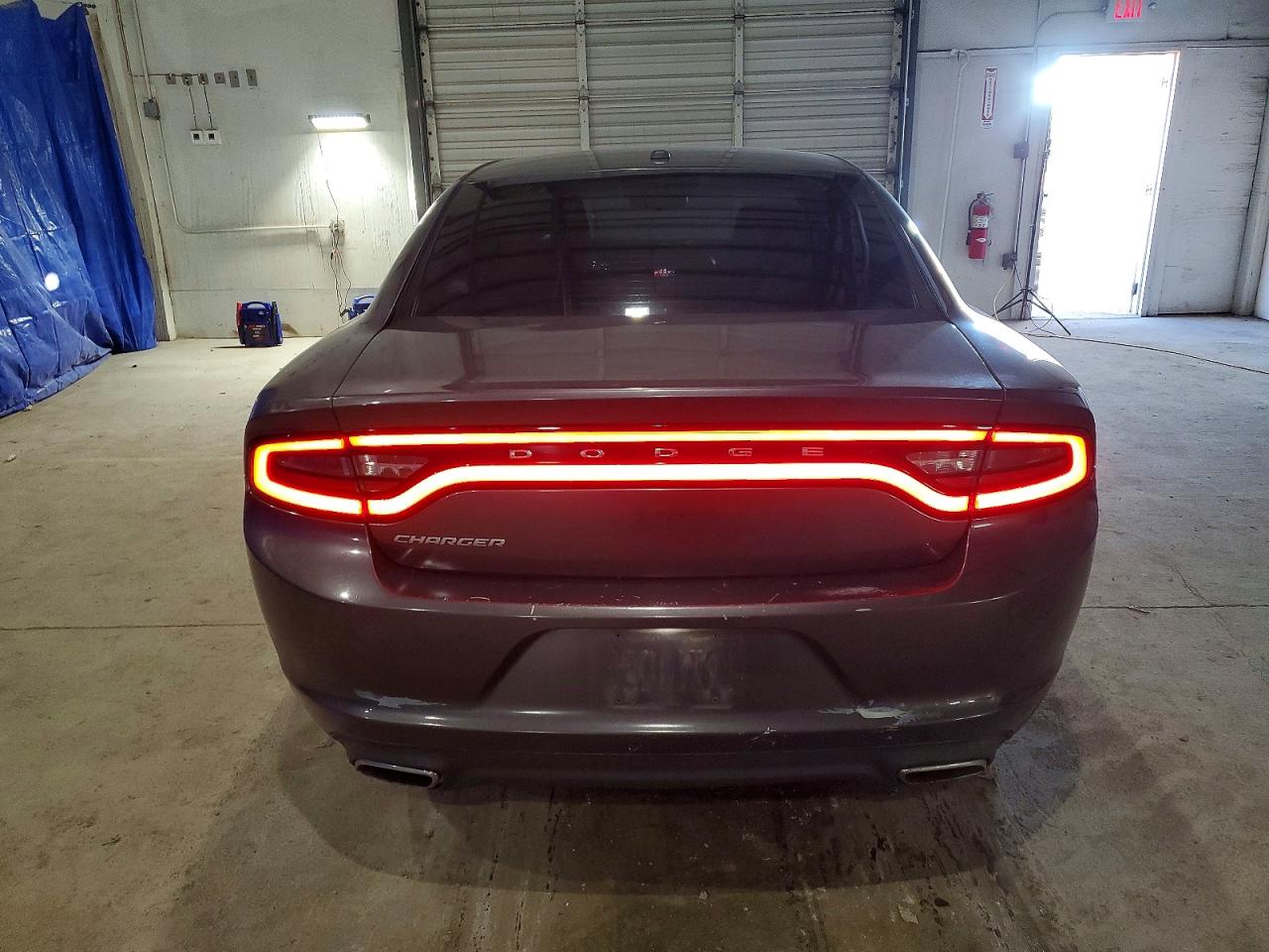 2015 DODGE CHARGER SE photo 6