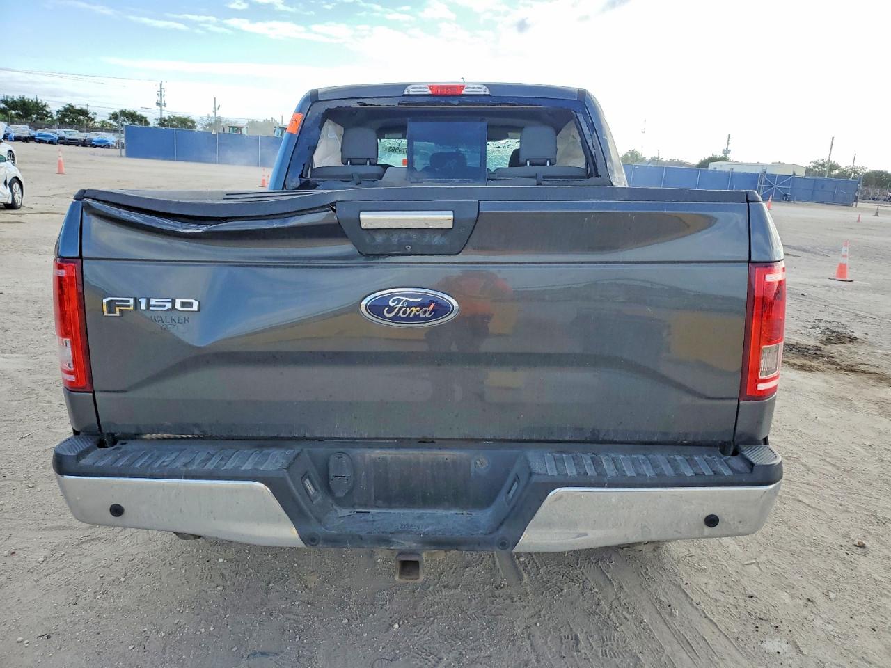 2016 FORD F150 SUPERCREW photo 6