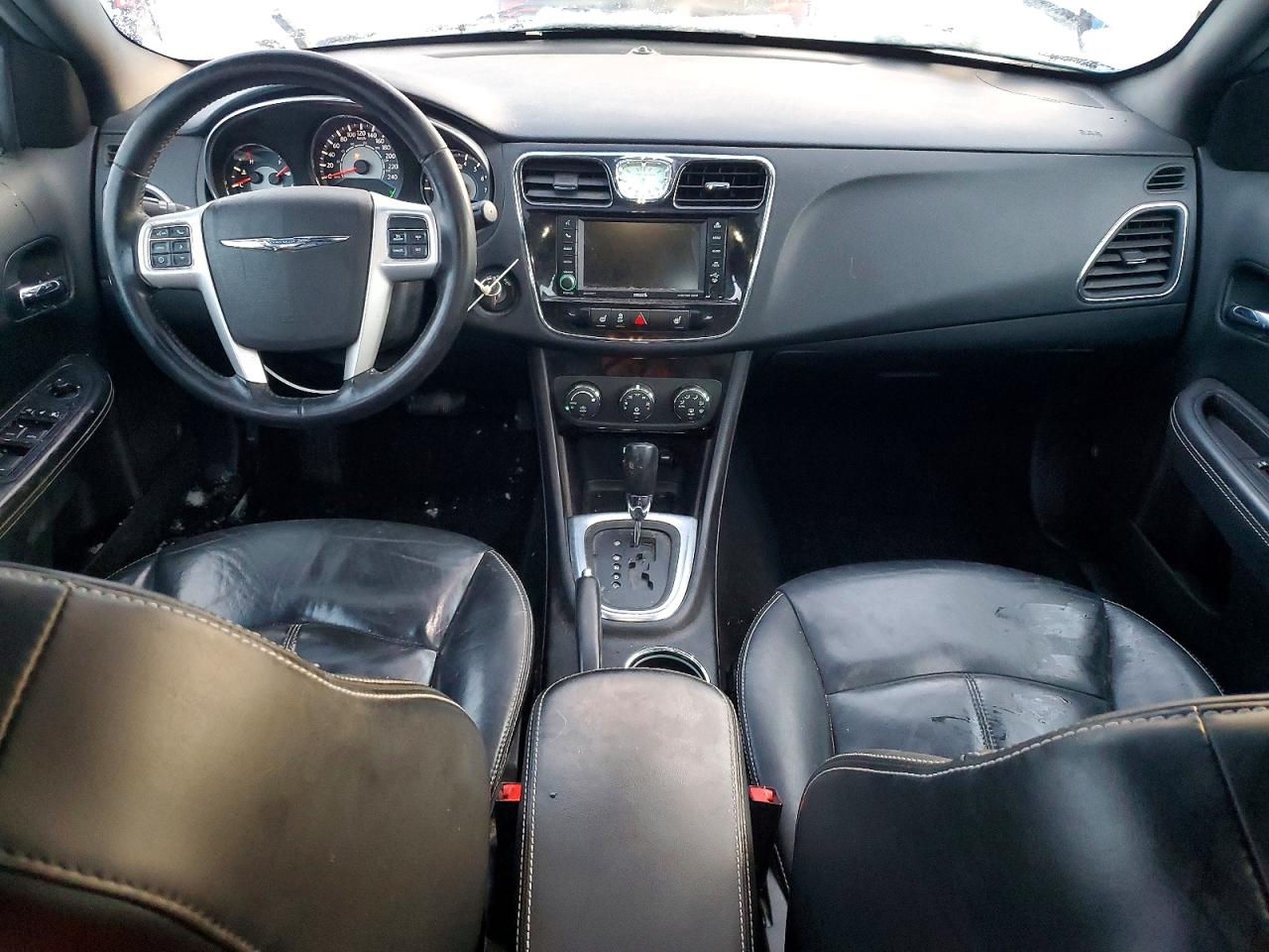 2013 CHRYSLER 200 LIMITED photo 8