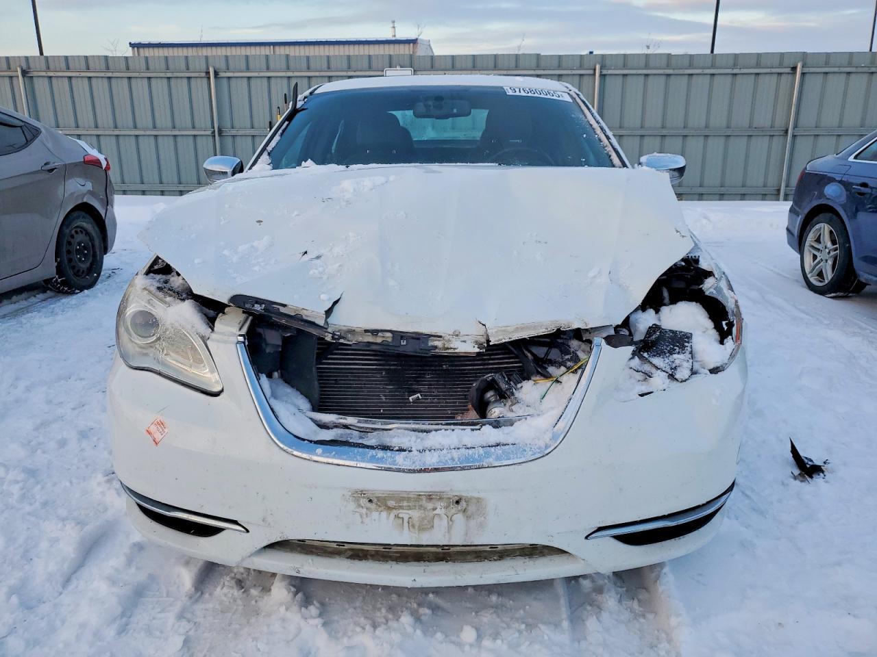 2013 CHRYSLER 200 LIMITED photo 5