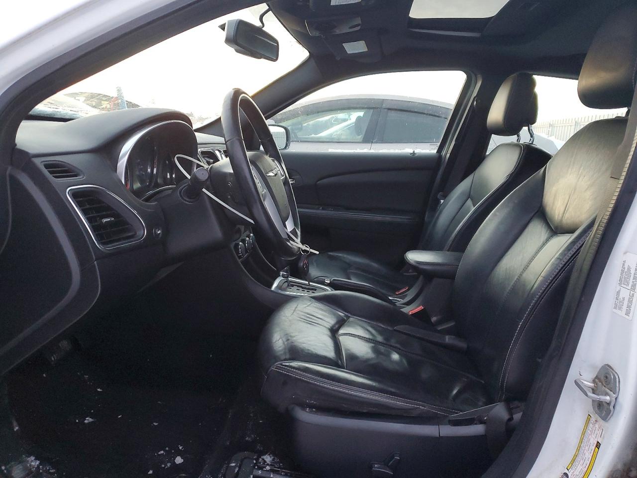 2013 CHRYSLER 200 LIMITED photo 7