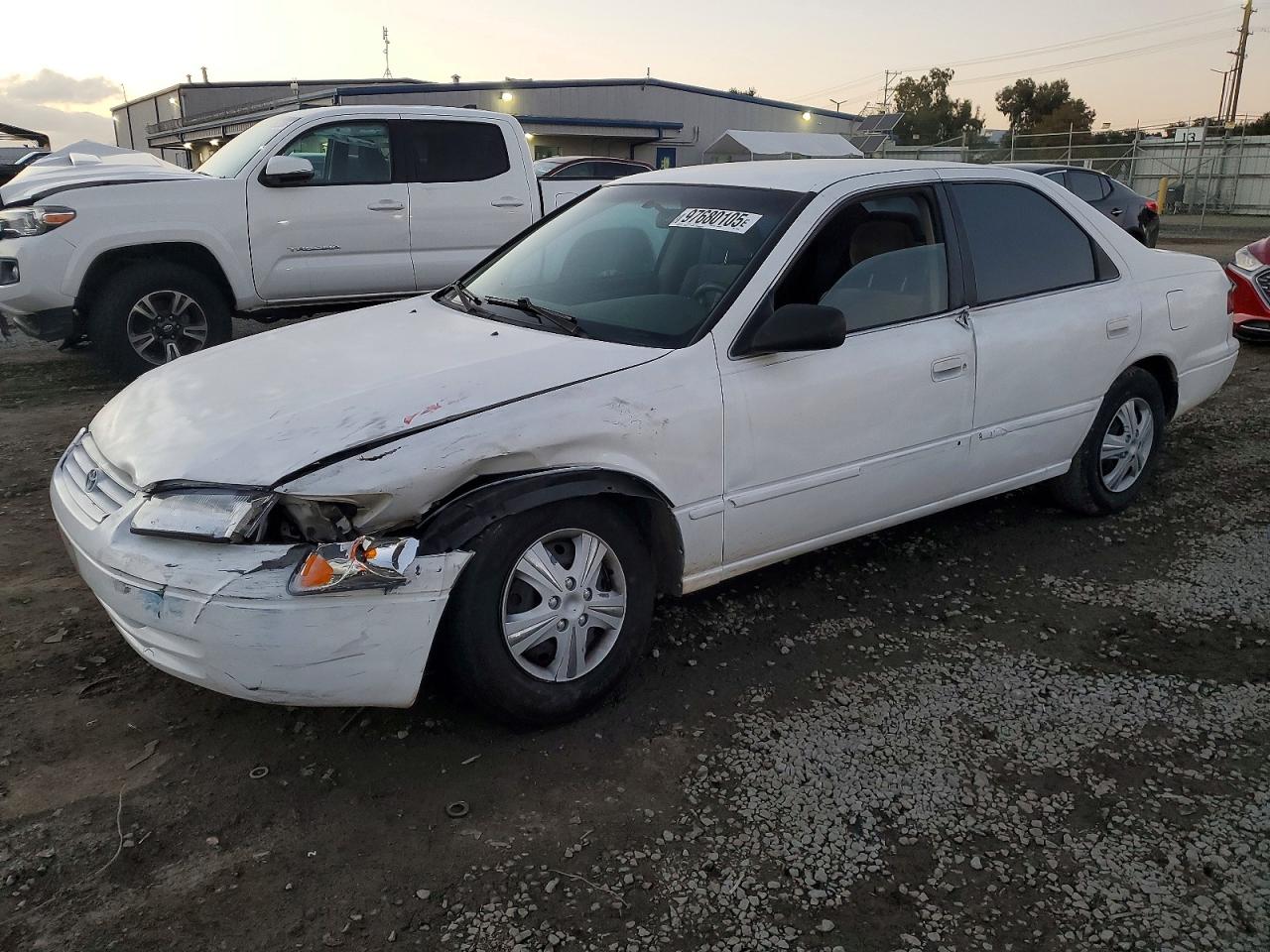 1999 TOYOTA CAMRY