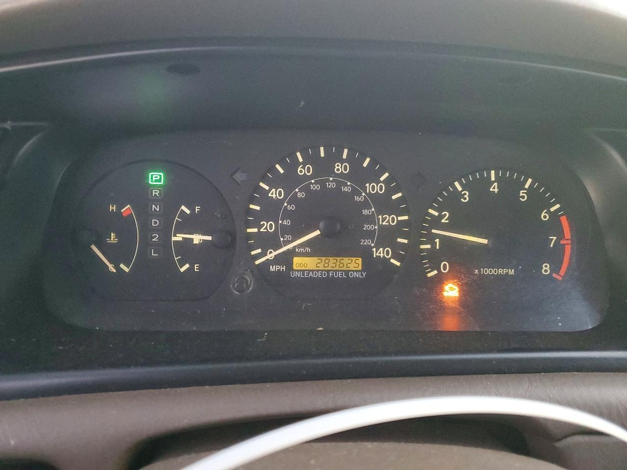 1999 TOYOTA CAMRY LE photo 9