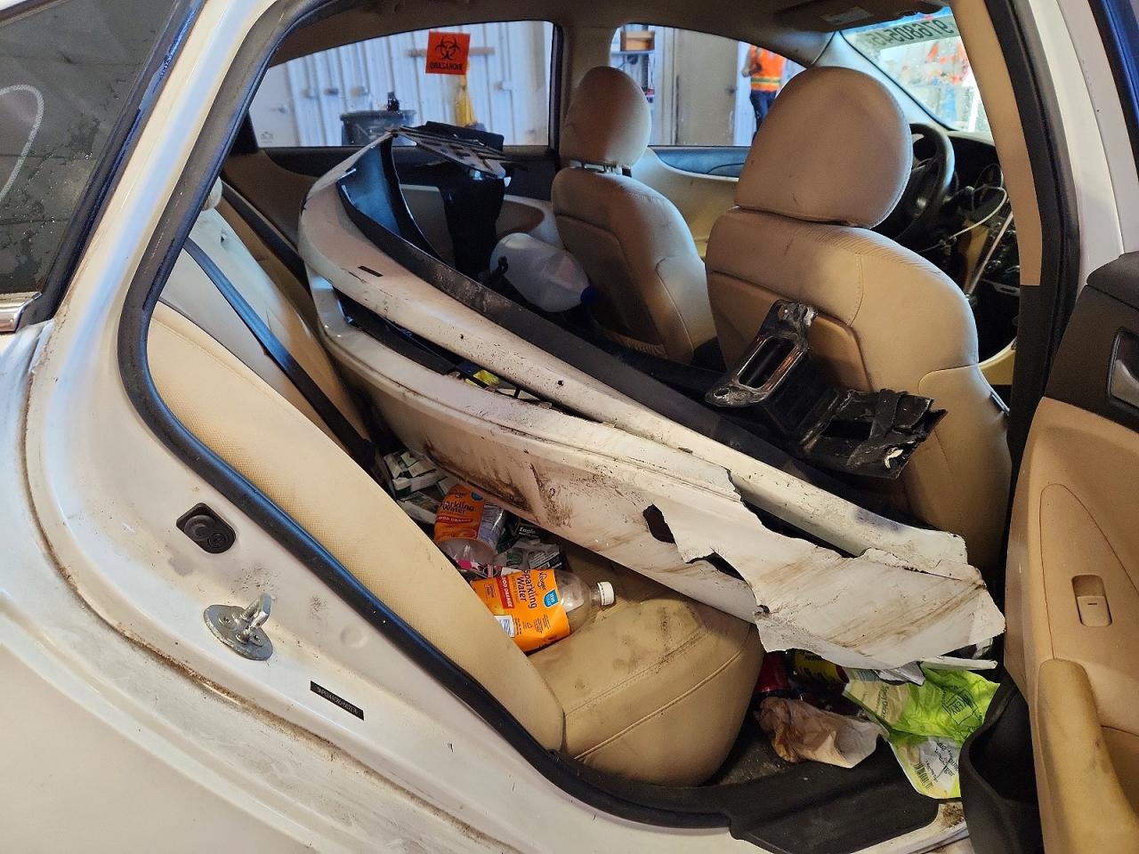 2012 HYUNDAI SONATA GLS photo 10