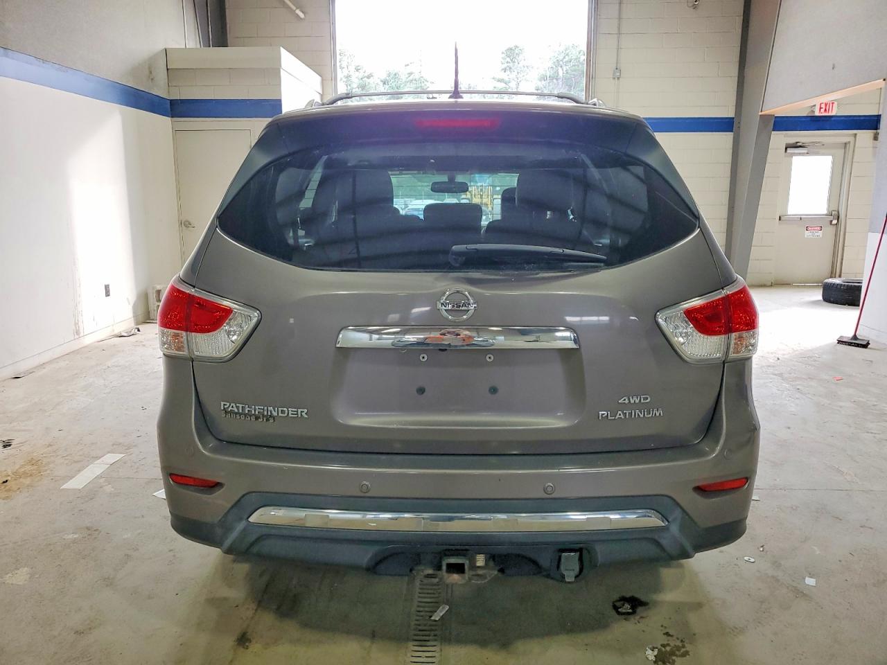 2013 NISSAN PATHFINDER S photo 11