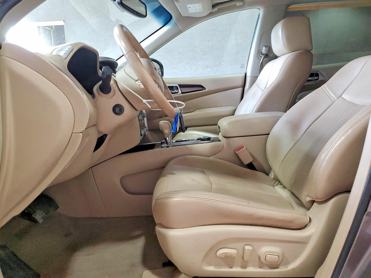2013 NISSAN PATHFINDER S photo 13