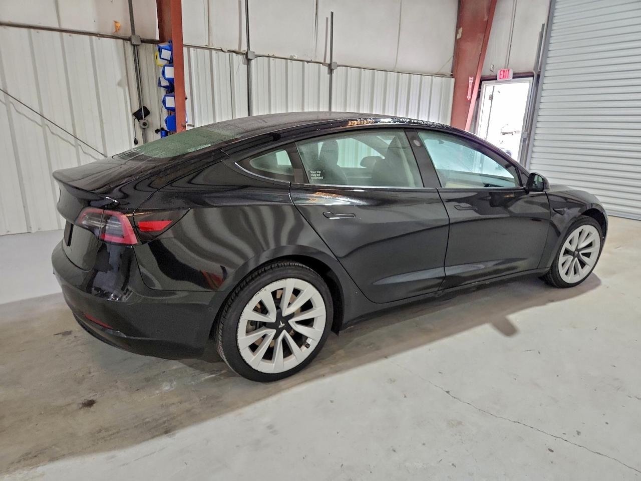 2022 TESLA MODEL 3 photo 3