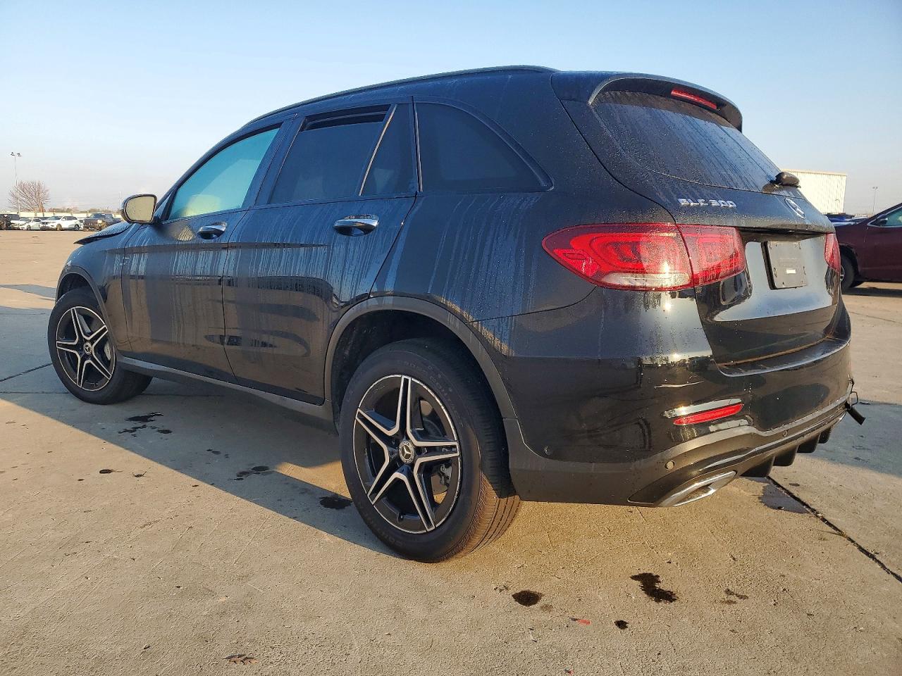 2022 MERCEDES-BENZ GLC 300 4MATIC photo 2