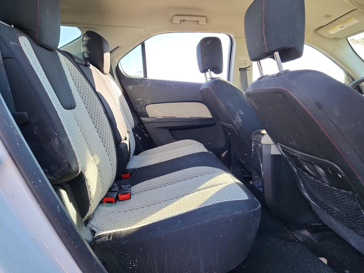 2014 CHEVROLET EQUINOX LS photo 21
