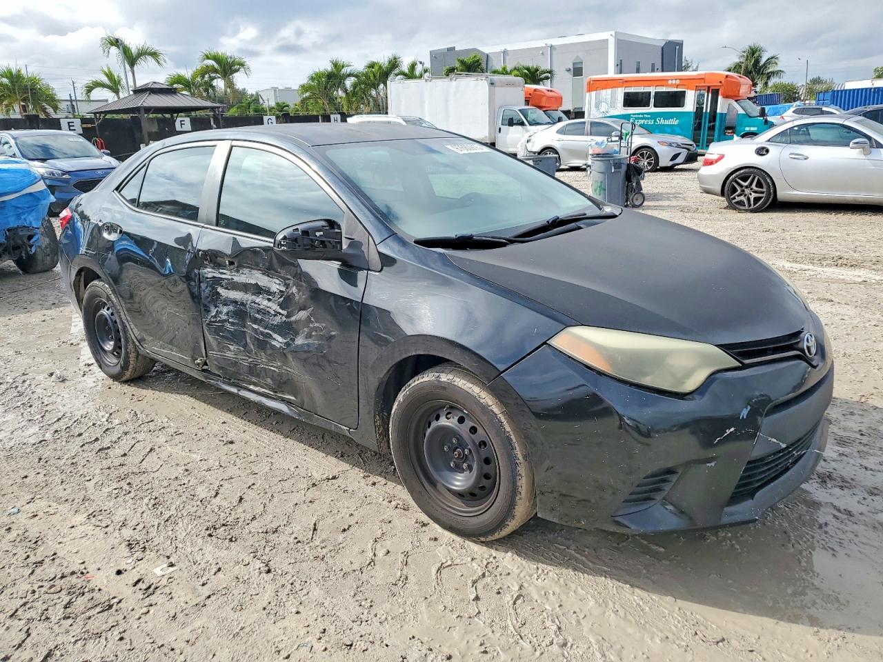 2016 TOYOTA COROLLA L photo 4