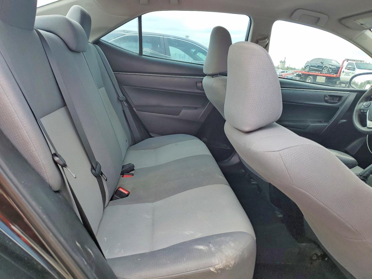 2016 TOYOTA COROLLA L photo 10