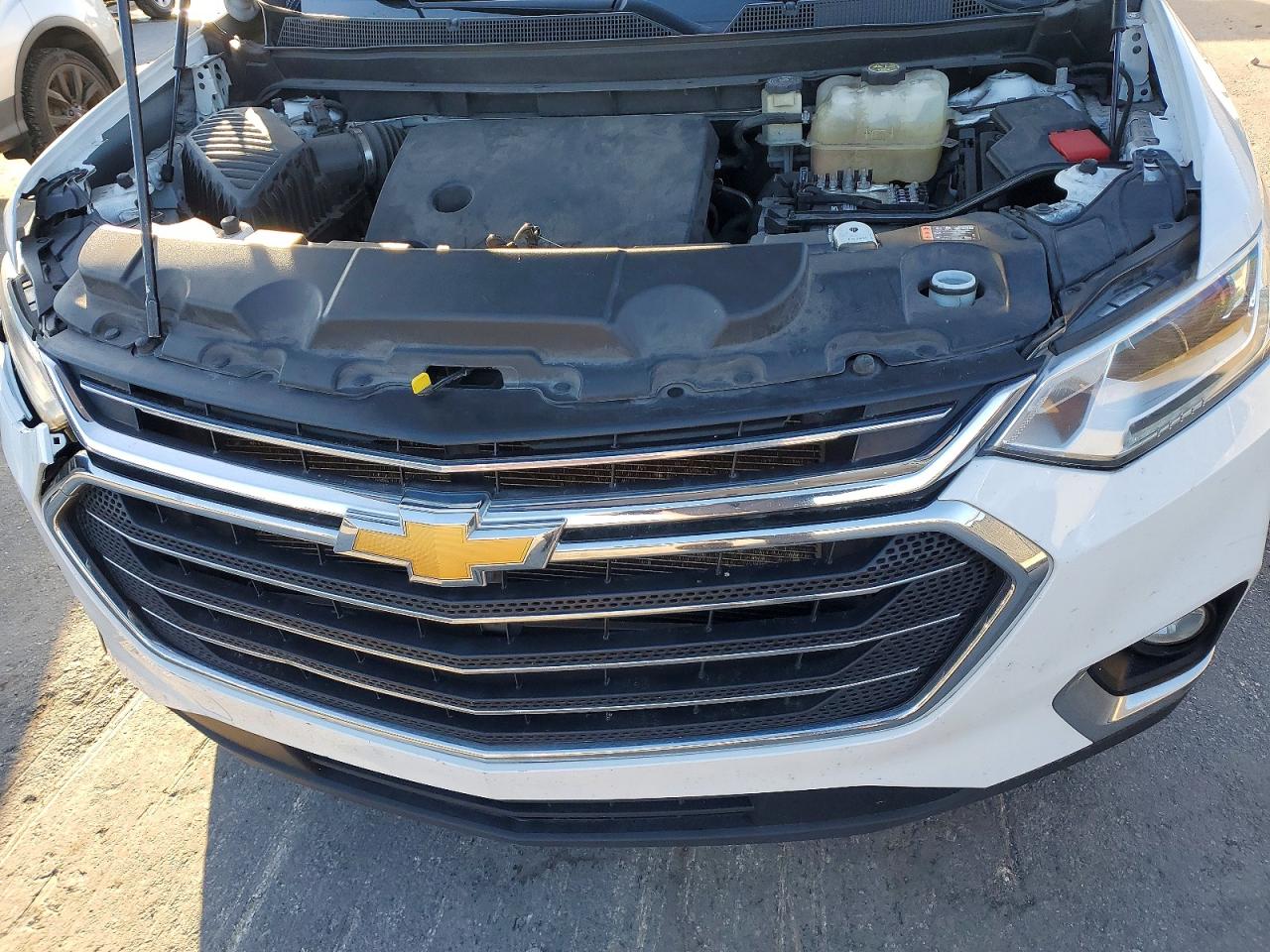 2020 CHEVROLET TRAVERSE LT photo 12