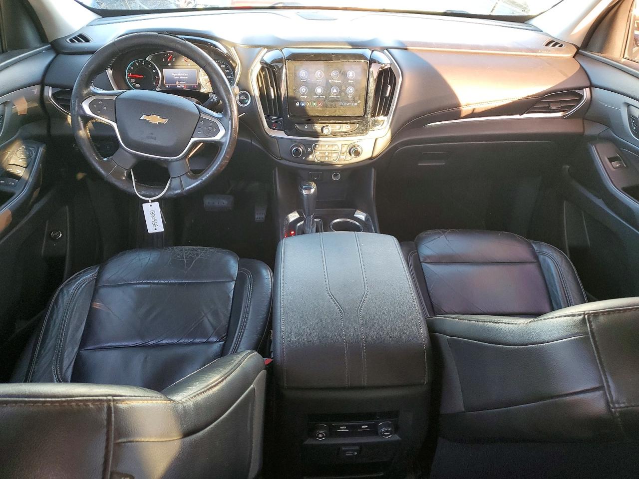 2020 CHEVROLET TRAVERSE LT photo 8