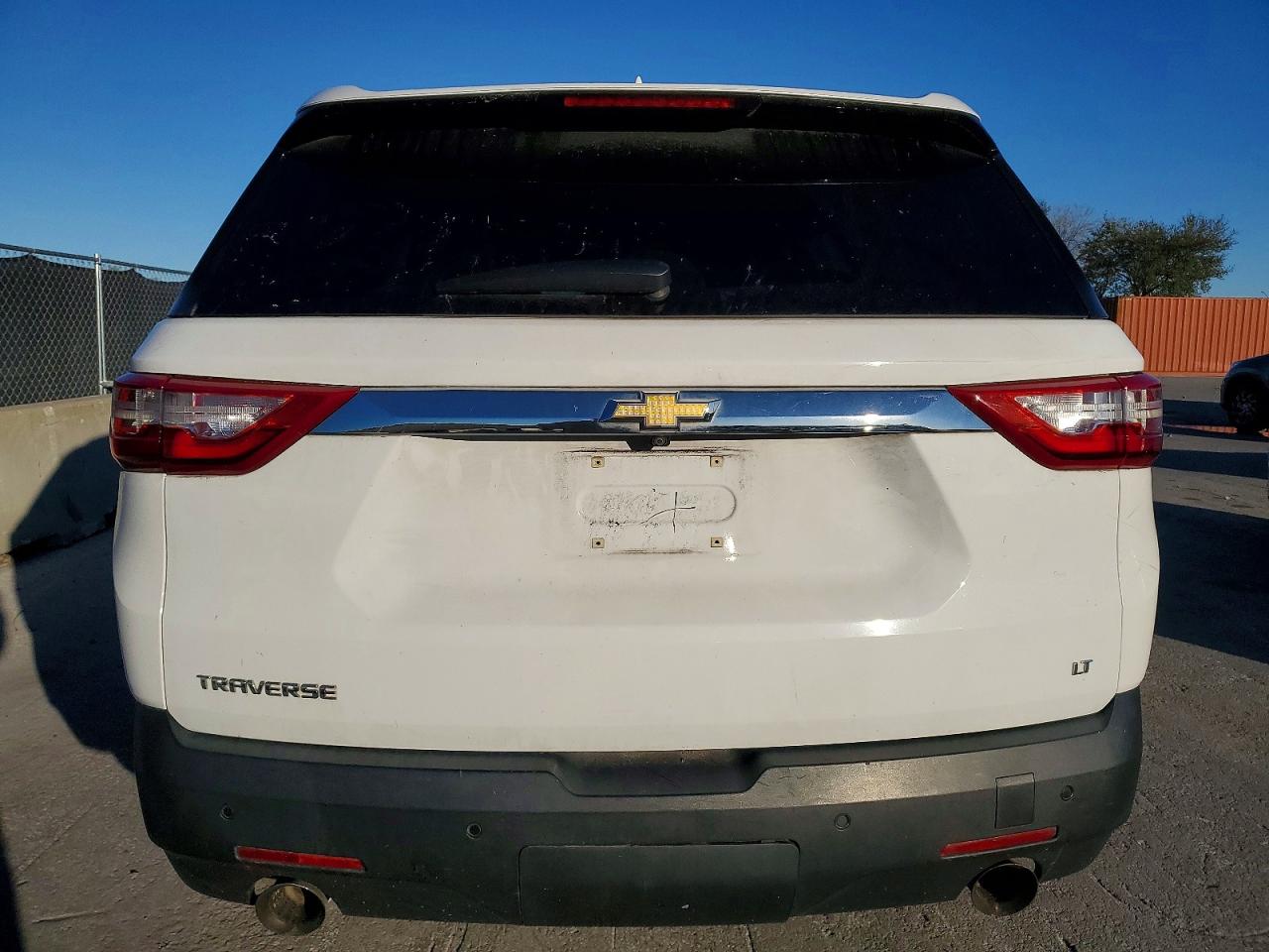 2020 CHEVROLET TRAVERSE LT photo 6