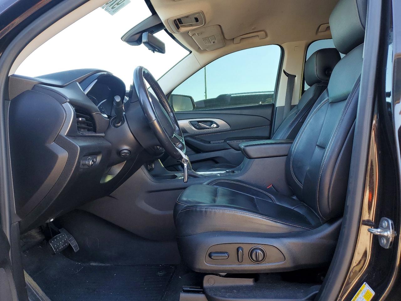 2019 CHEVROLET TRAVERSE PREMIER photo 7