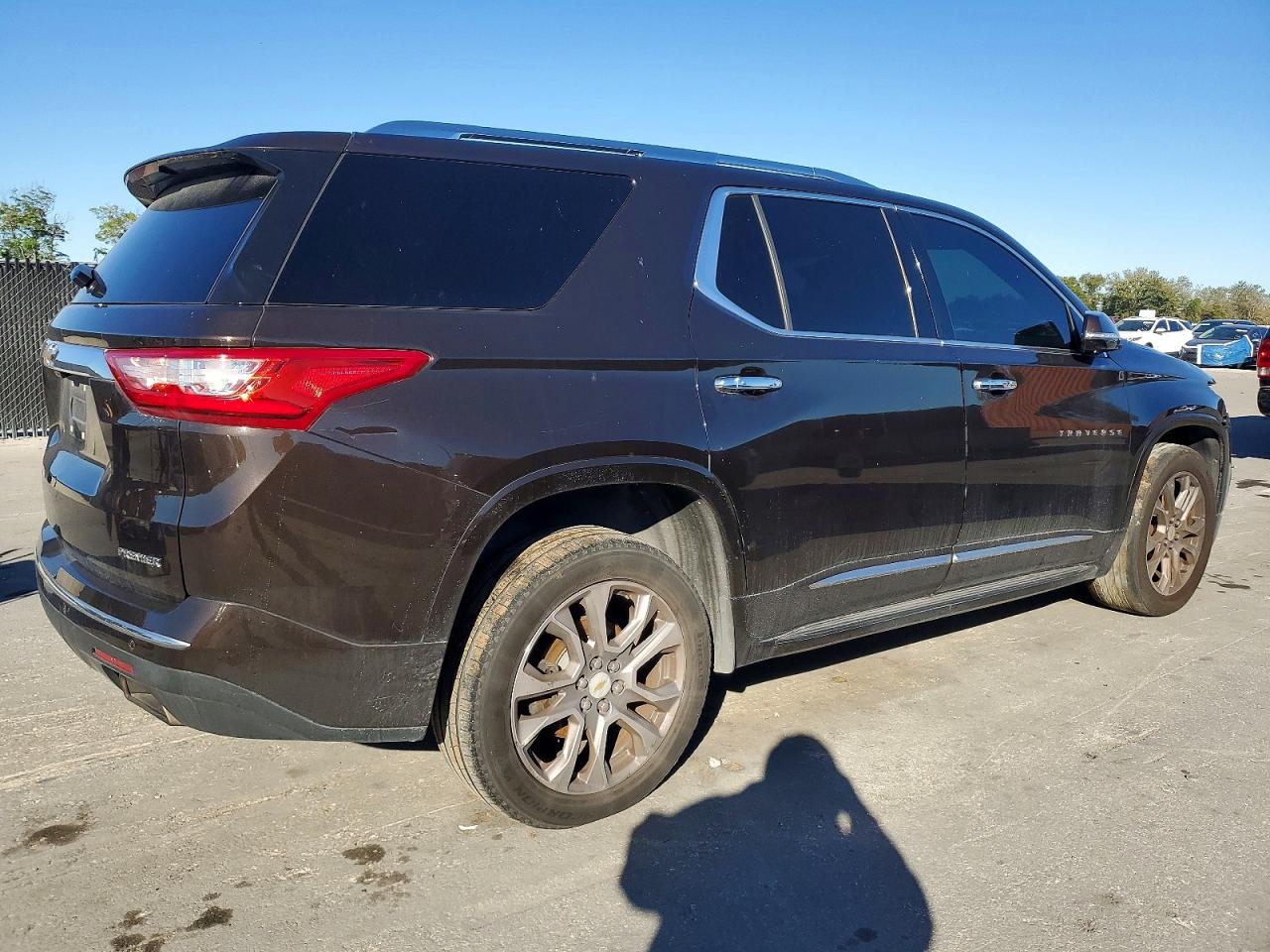 2019 CHEVROLET TRAVERSE PREMIER photo 3
