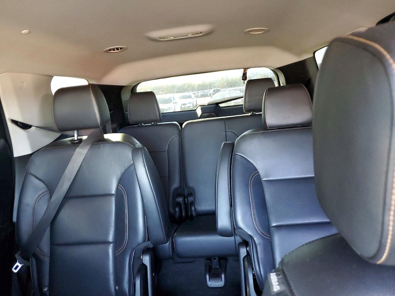 2019 CHEVROLET TRAVERSE PREMIER photo 10