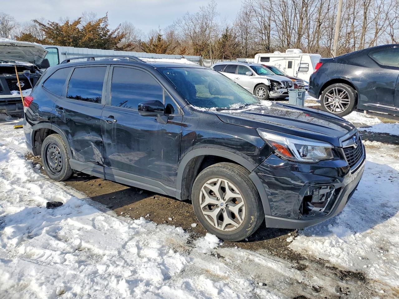 2019 SUBARU FORESTER PREMIUM photo 4