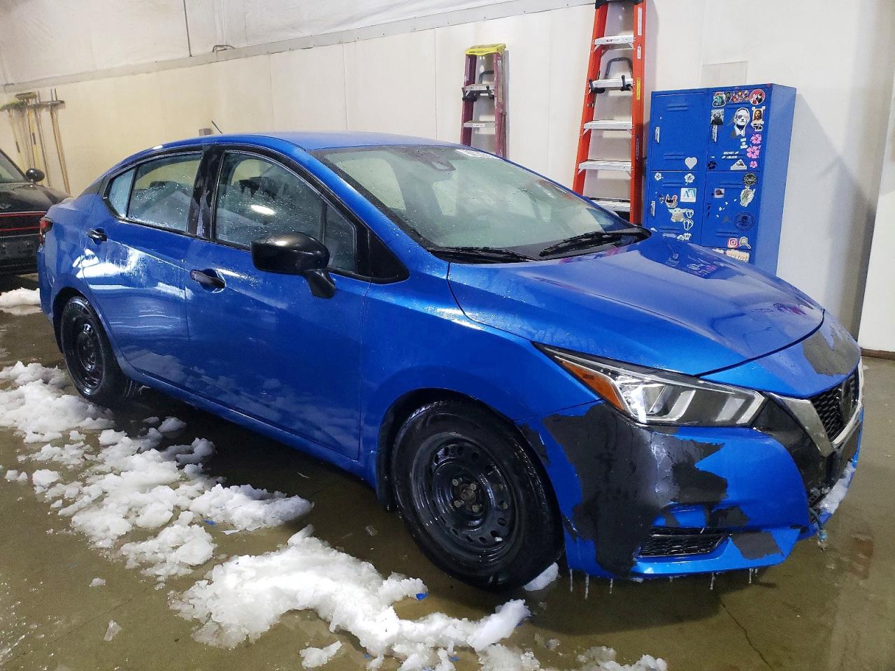 2020 NISSAN VERSA S photo 4