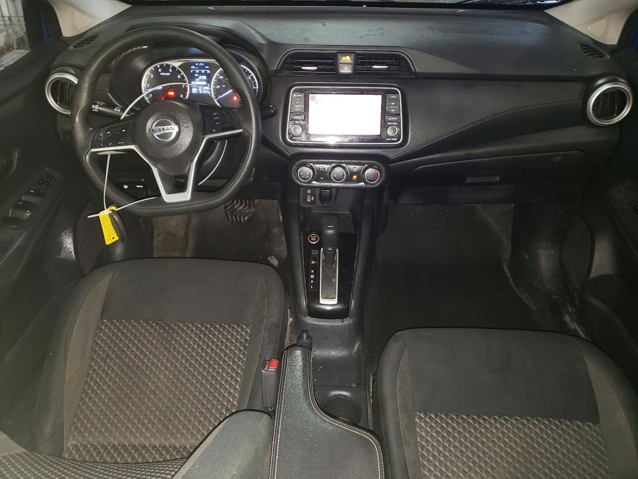 2020 NISSAN VERSA S photo 8