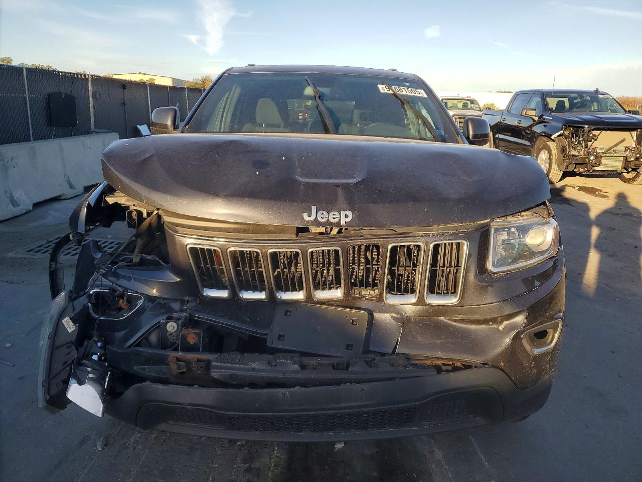 2014 JEEP GRAND CHEROKEE LAREDO photo 5