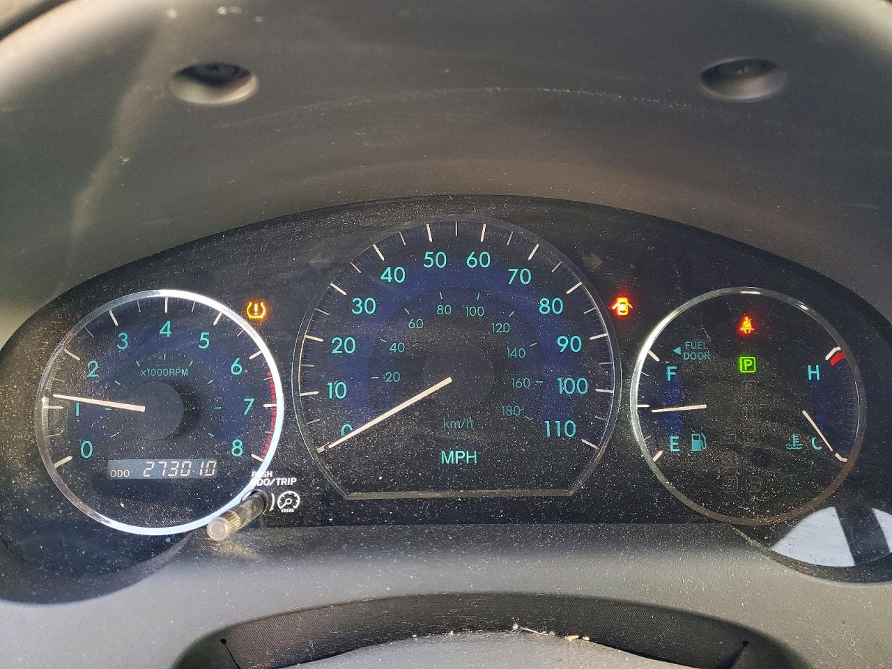 2008 TOYOTA SIENNA XLE photo 9