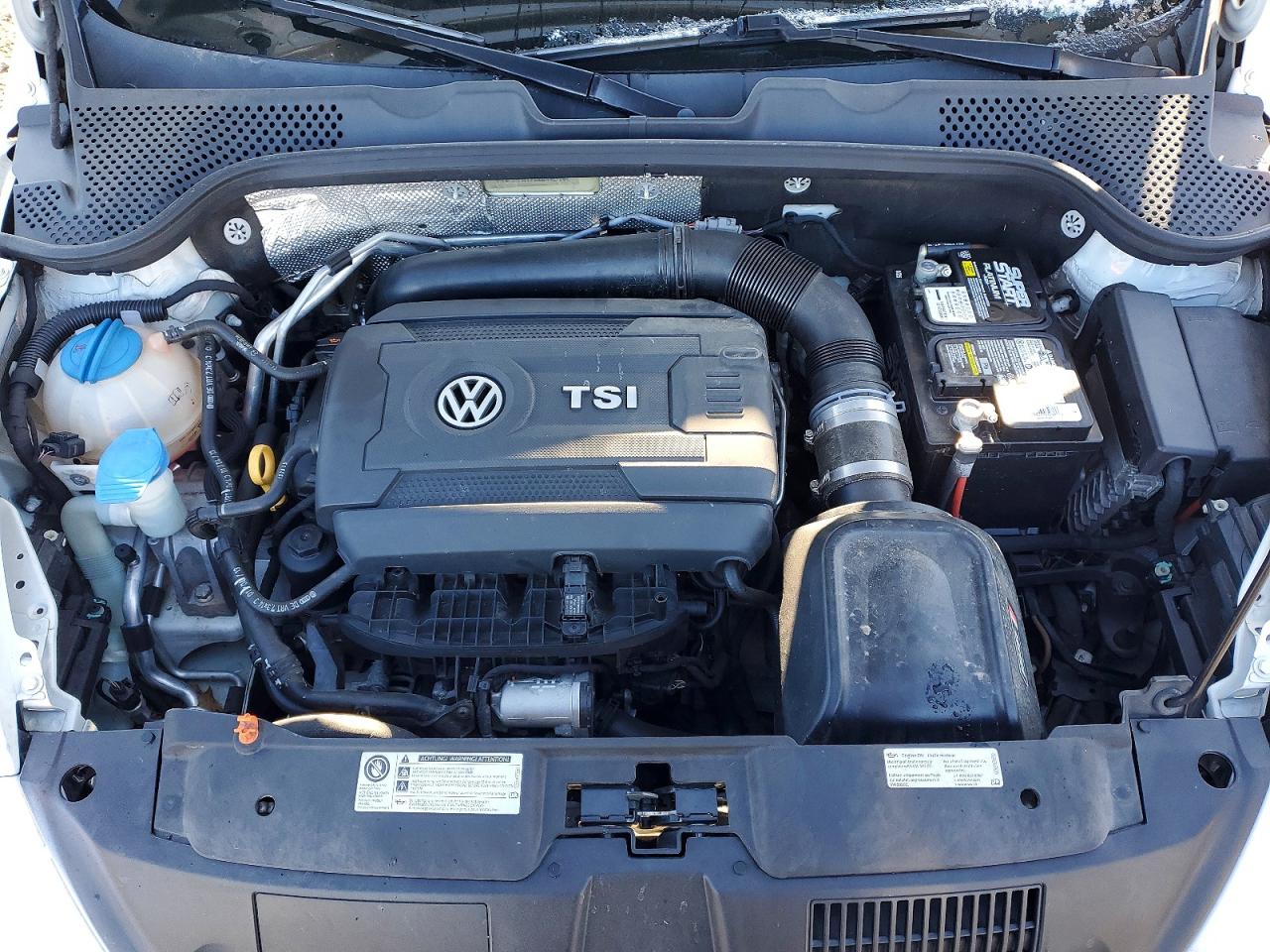 2013 VOLKSWAGEN BEETLE TURBO photo 11