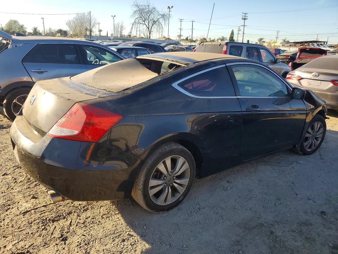 2011 HONDA ACCORD LX-S photo 3