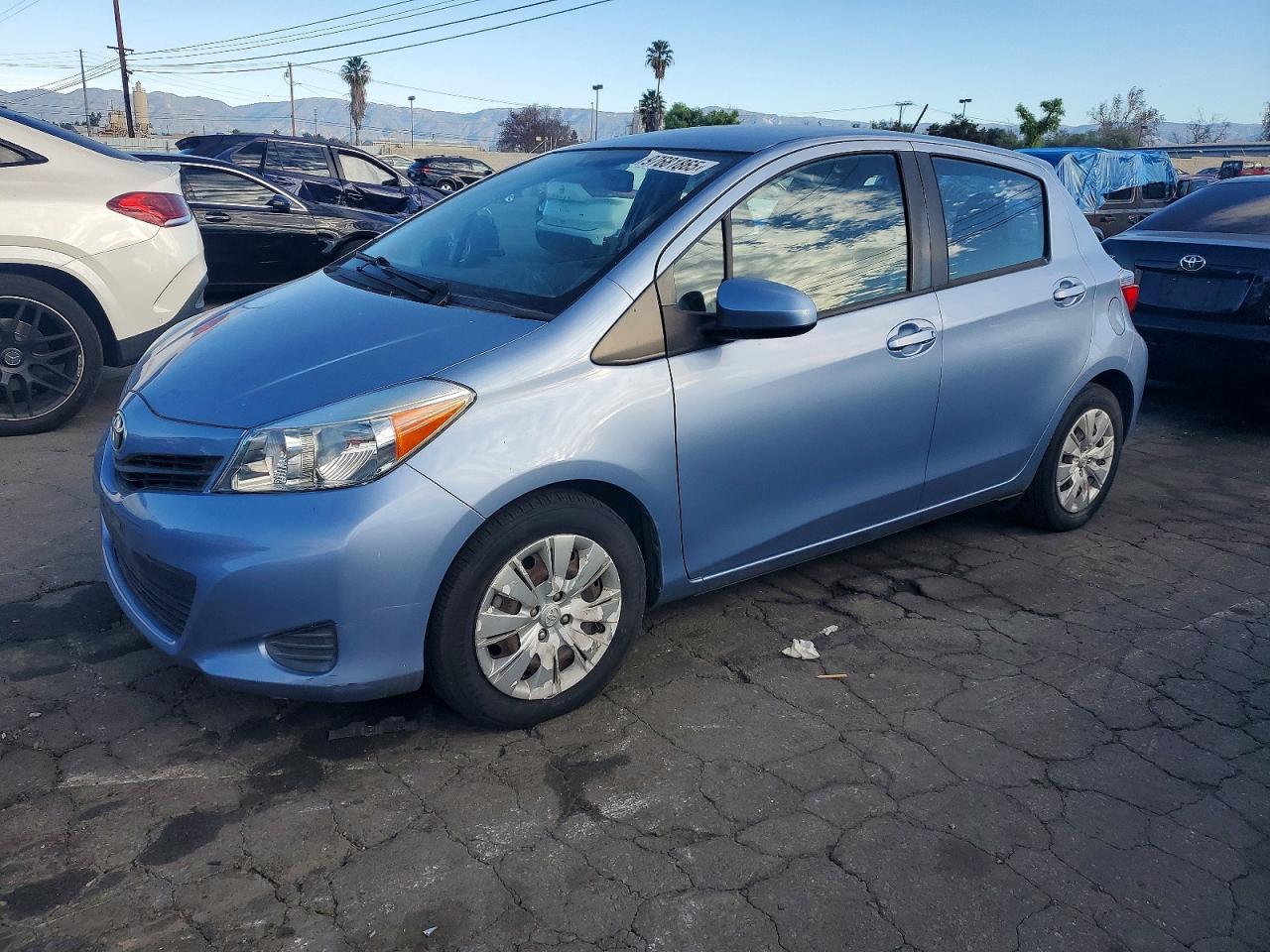 2014 TOYOTA YARIS