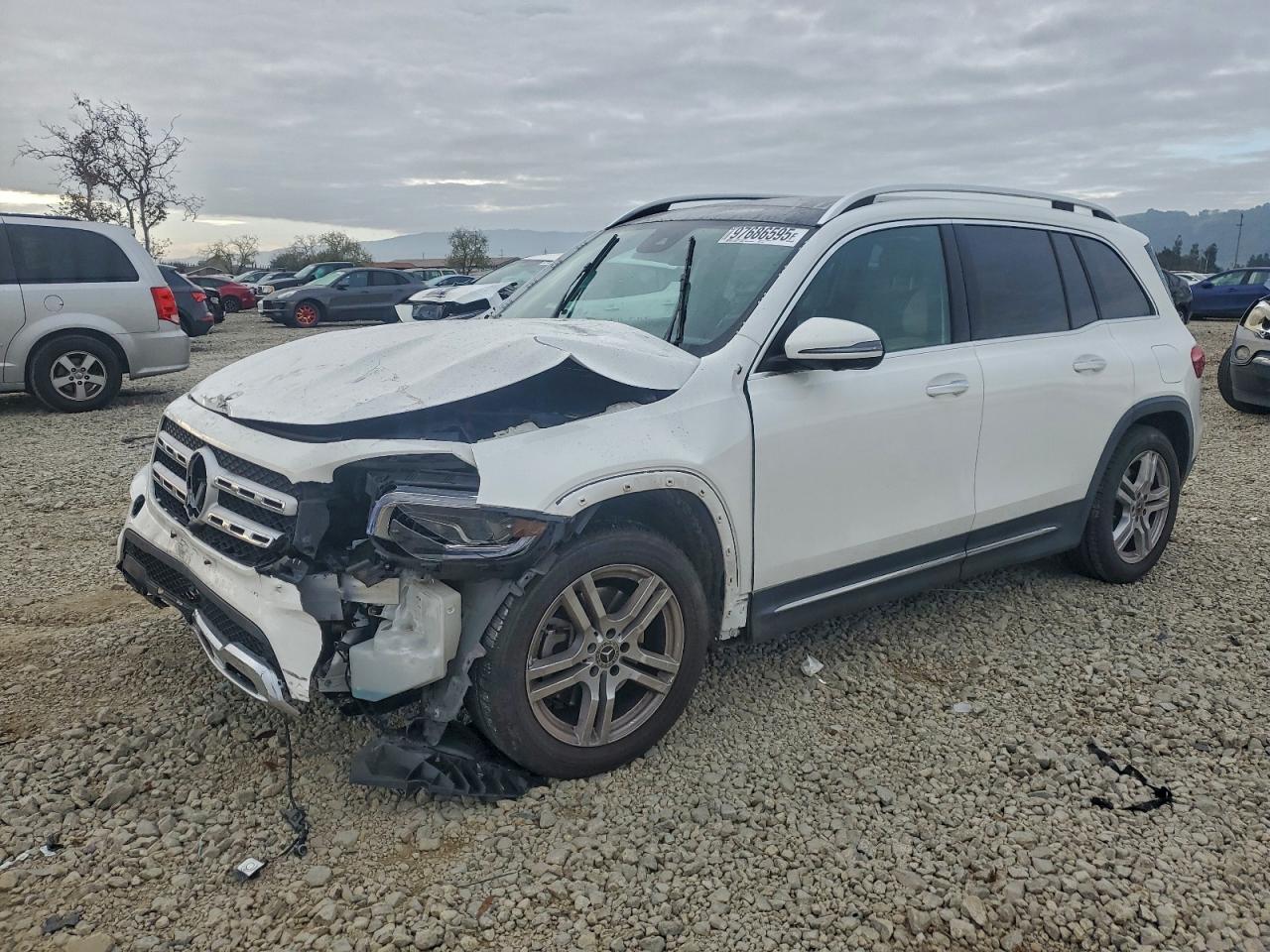 2020 MERCEDES-BENZ GLB