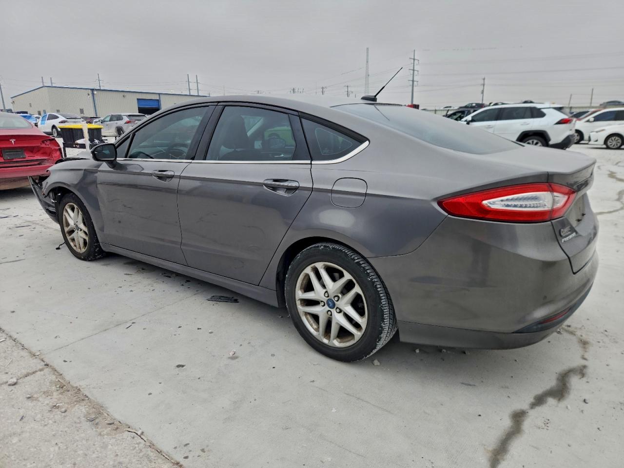 2013 FORD FUSION SE photo 2