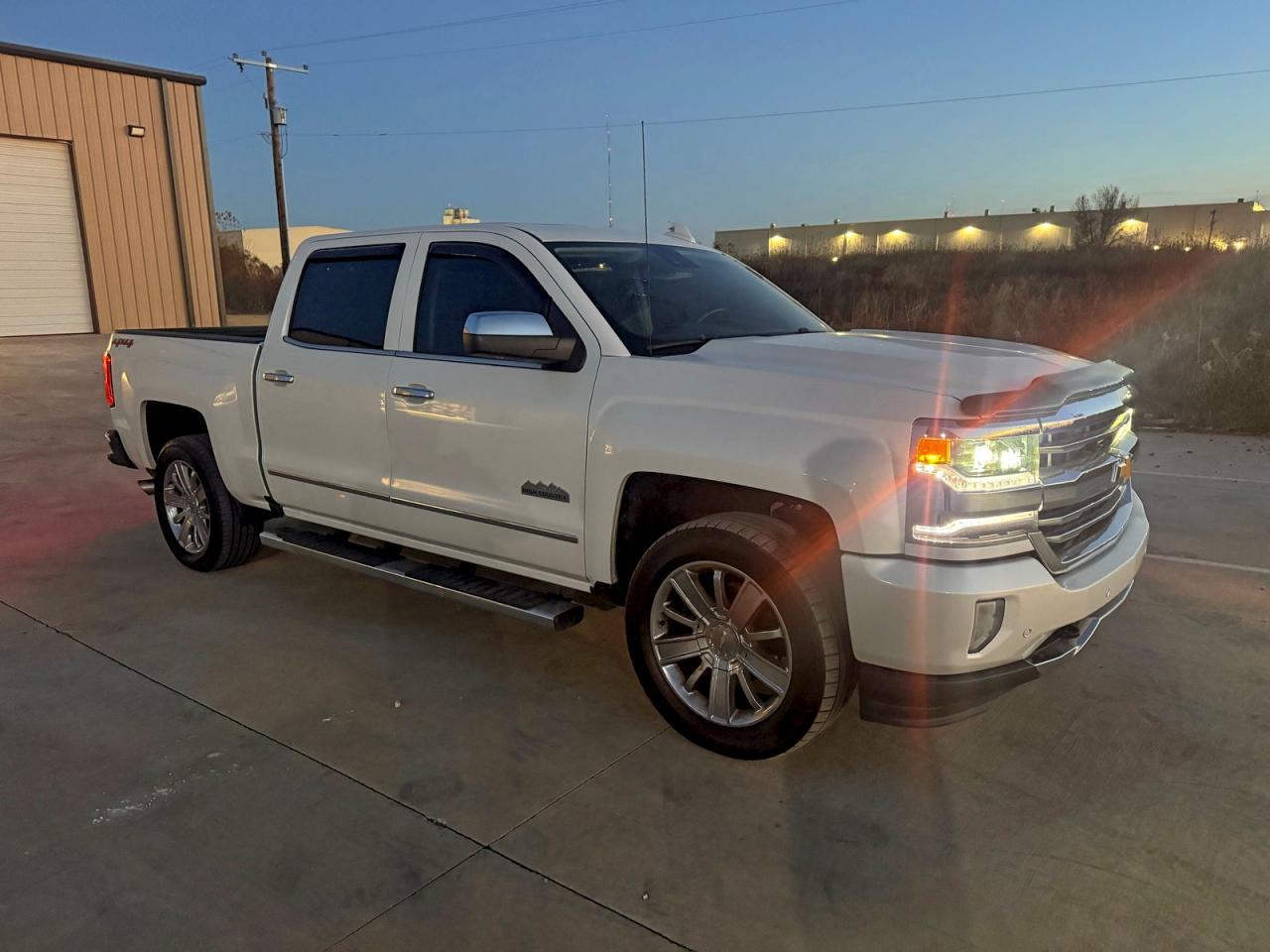2017 CHEVROLET SILVERADO