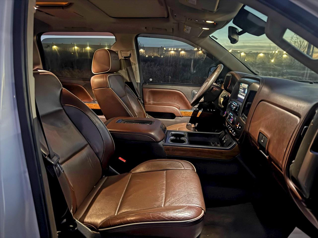 2017 CHEVROLET SILVERADO K1500 HIGH COUNTRY photo 5