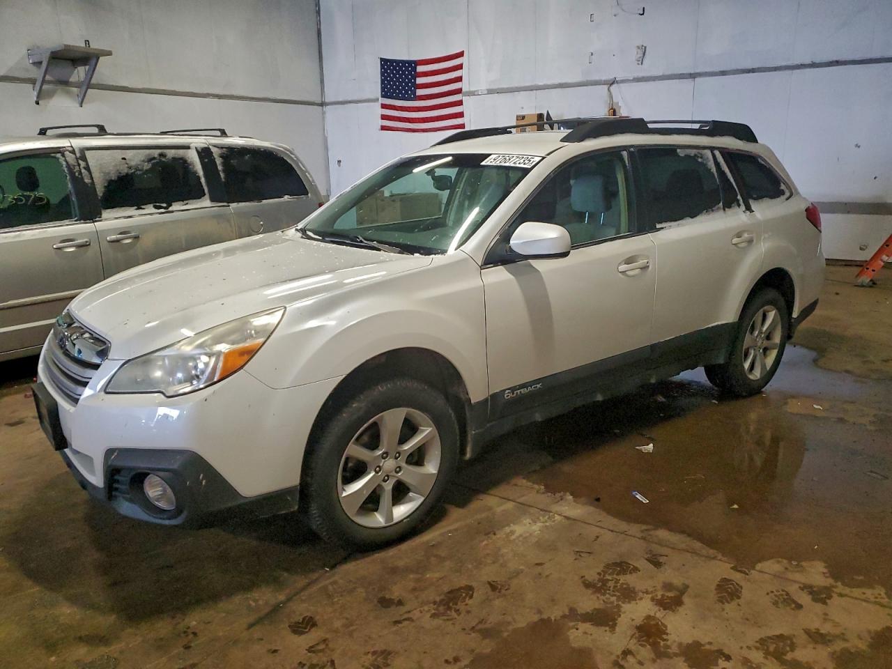 2014 SUBARU OUTBACK
