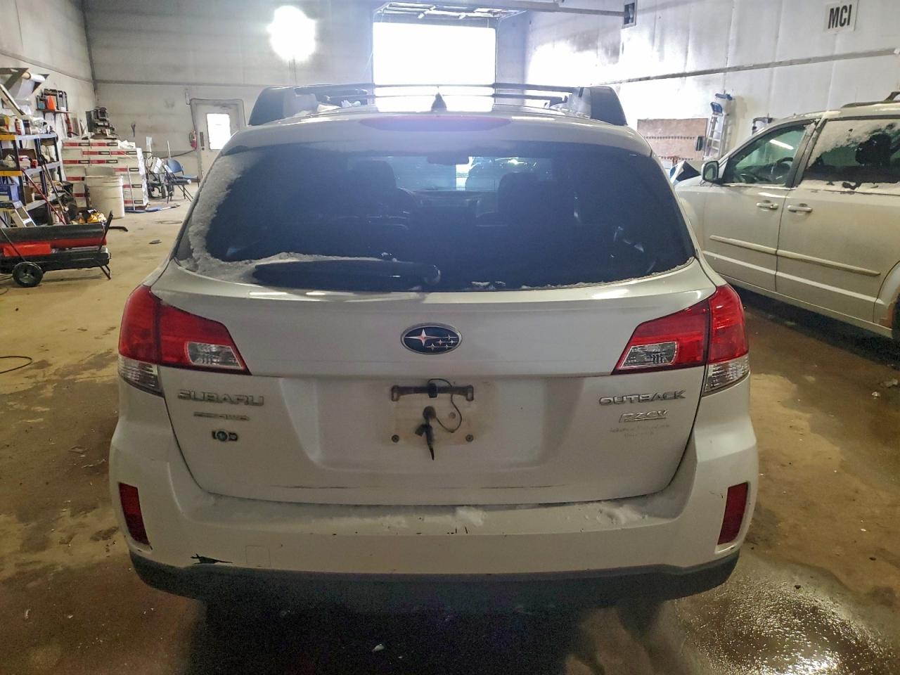 2014 SUBARU OUTBACK 2.5I PREMIUM photo 6