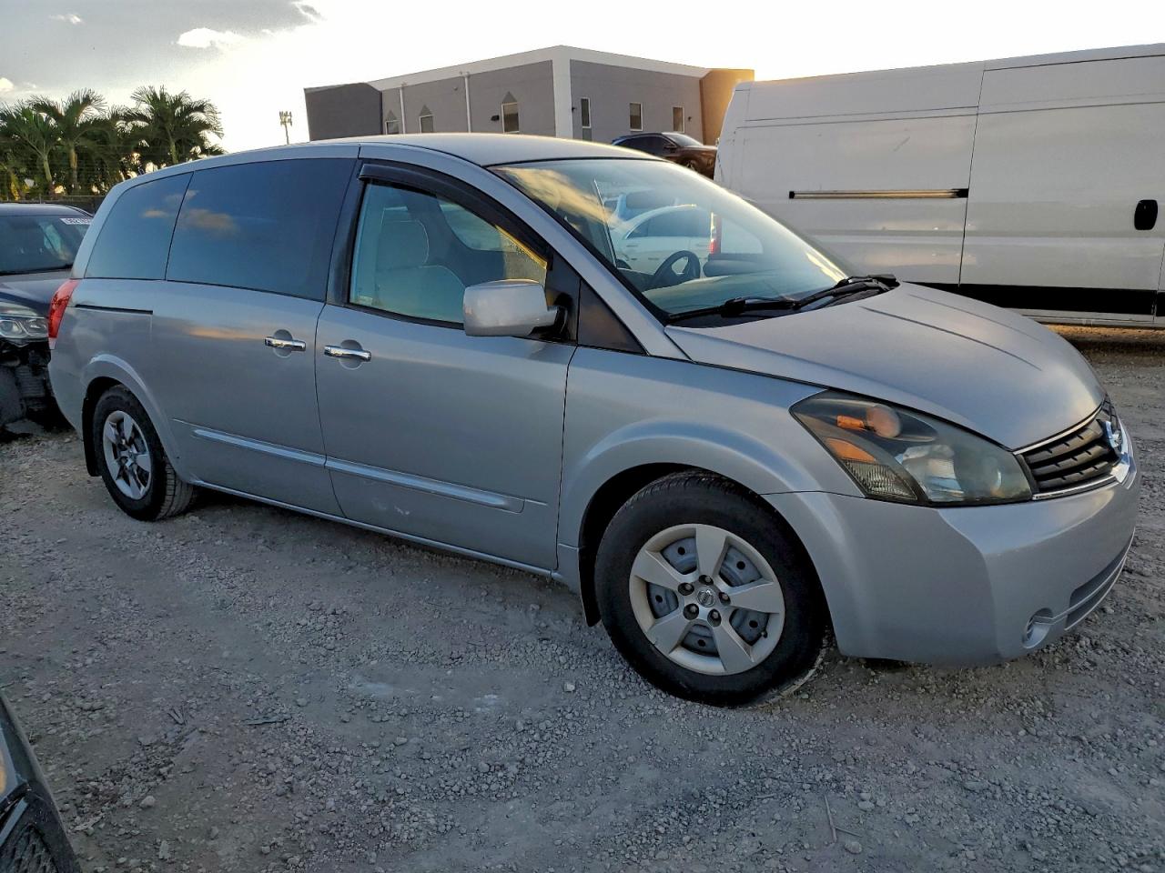 2009 NISSAN QUEST S photo 4